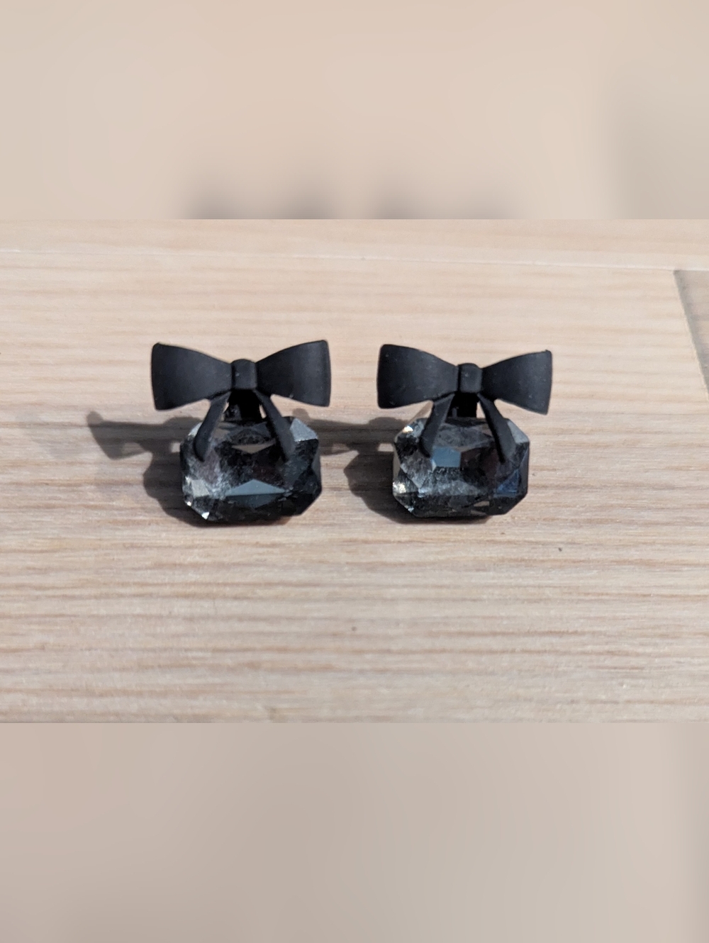 NEW NEVER WORN Black Bow Stud Earrings with Smoky Crystal Accents